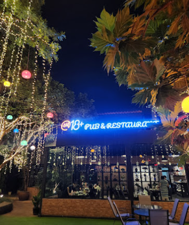 ร้าน eat@18+ พิซซ่า Pizza ลาดพร้าว